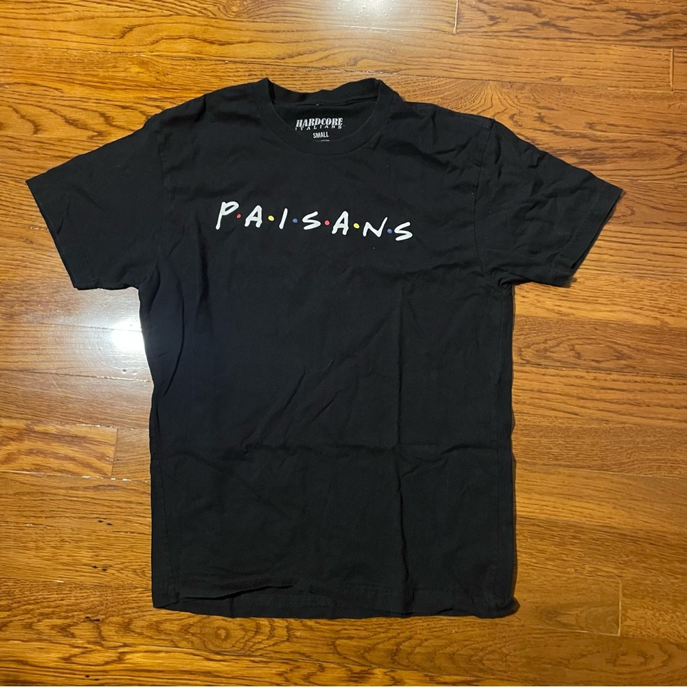 Mens small “paisans” Friends graphic t shirt